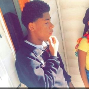 Meet your Posher, Malik